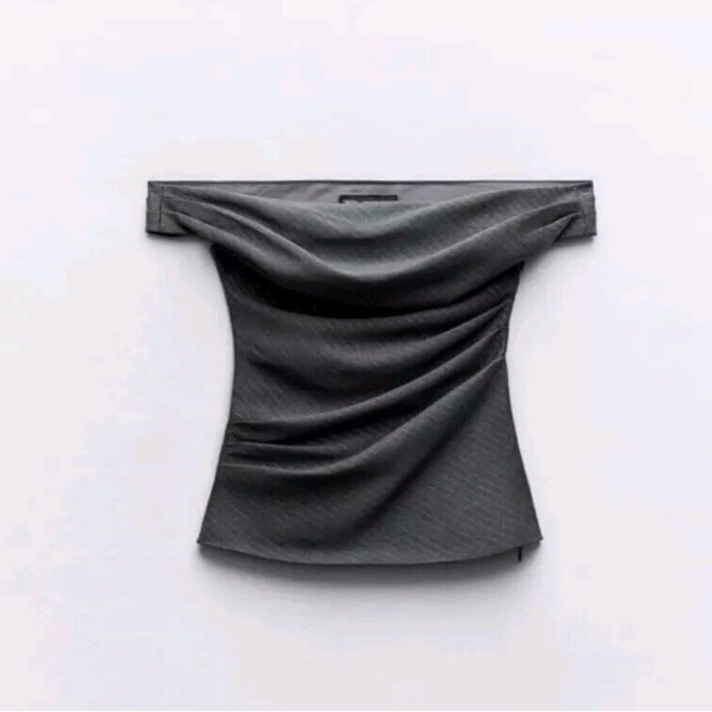 ZARA OFF SHOULDER GRAY TOP